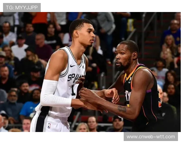文班亚马限制杜兰特，马刺火箭德州内战再上演